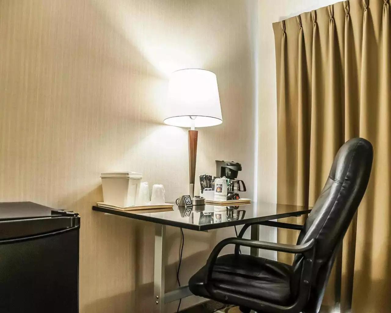 Comfort Inn Sept-Îles Eksteriør billede